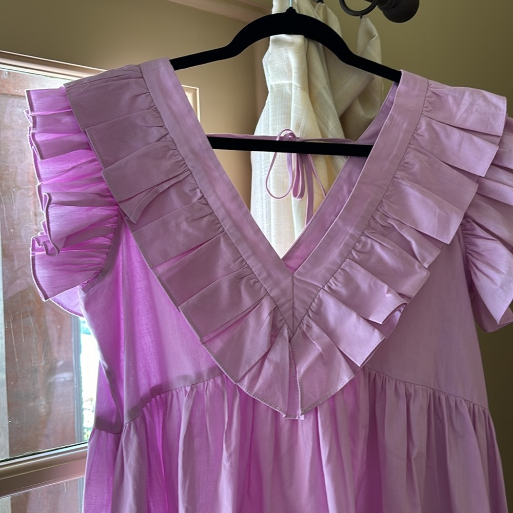 Super flattering and fun purple dress